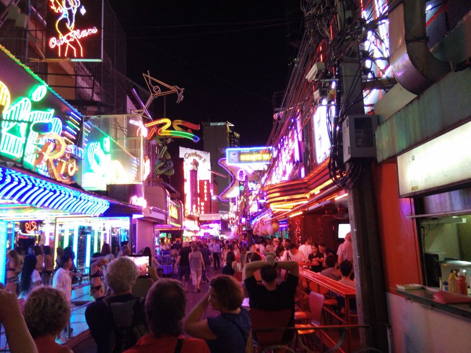 Photo of Bangkok for backpackers- 5 things to know 3/12 by Divay mittal