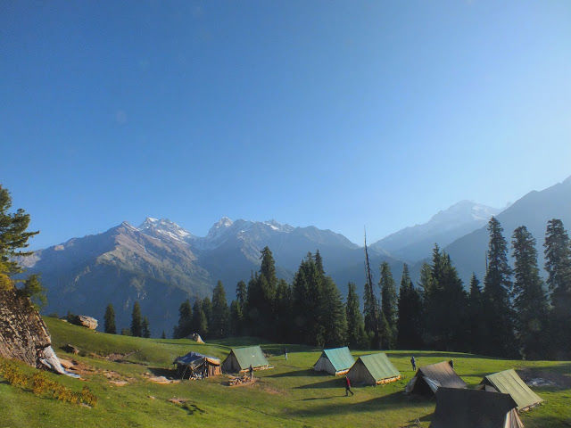 Photo of An Absolute Idiot's Guide to Sar Pass 16/16 by akshay tarfe