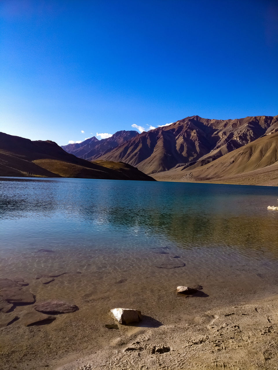 Photo of Chandra Taal : The Elusive Mountain Beauty by Vivek Kumar