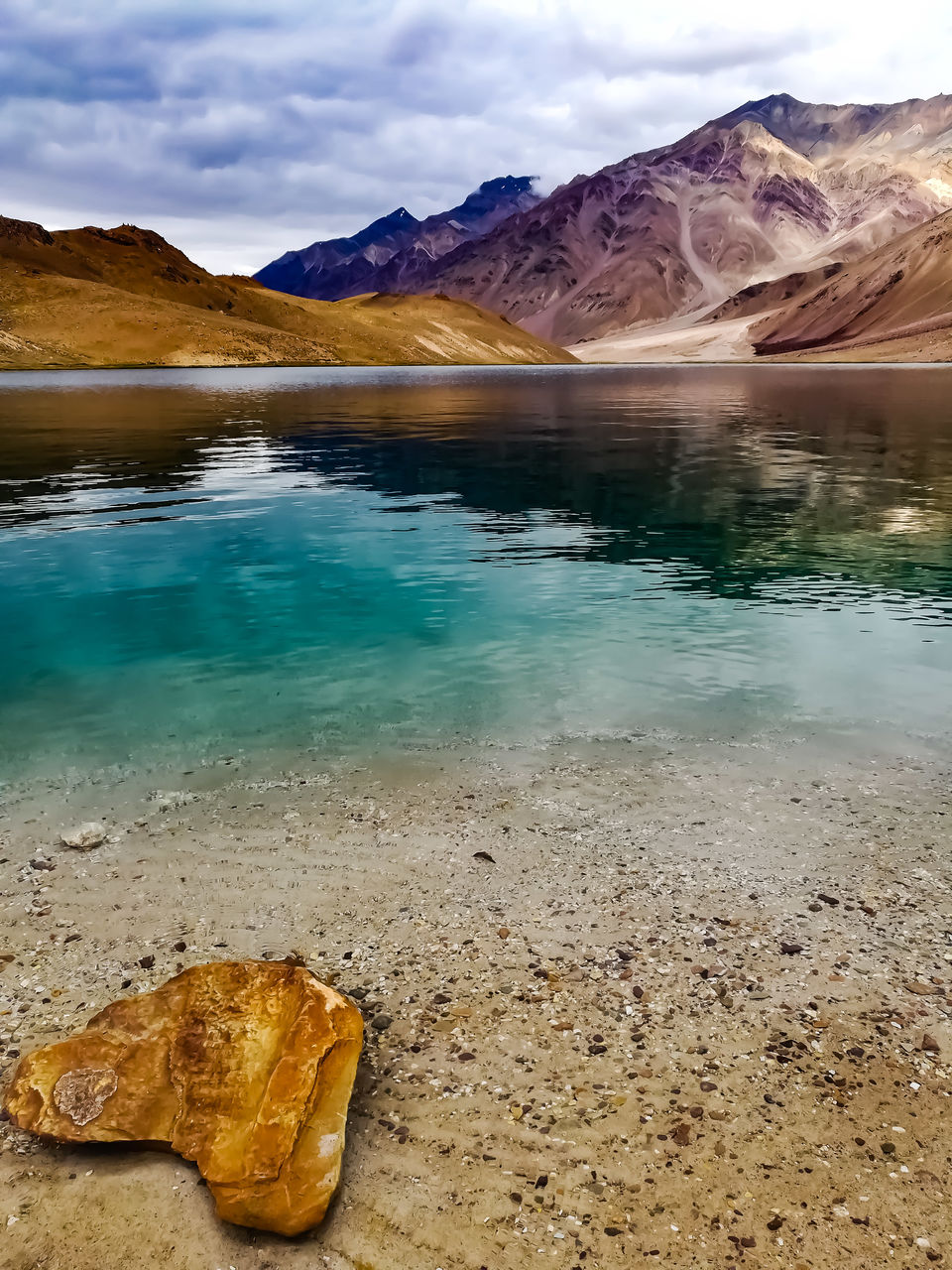 Photo of Chandra Taal : The Elusive Mountain Beauty by Vivek Kumar