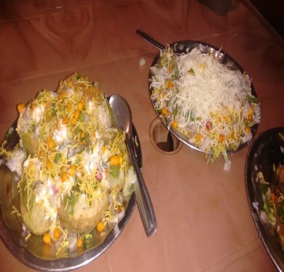 Photo of The Desi Food Court of Baroda: Ratri Bazaar 5/10 by Devyani