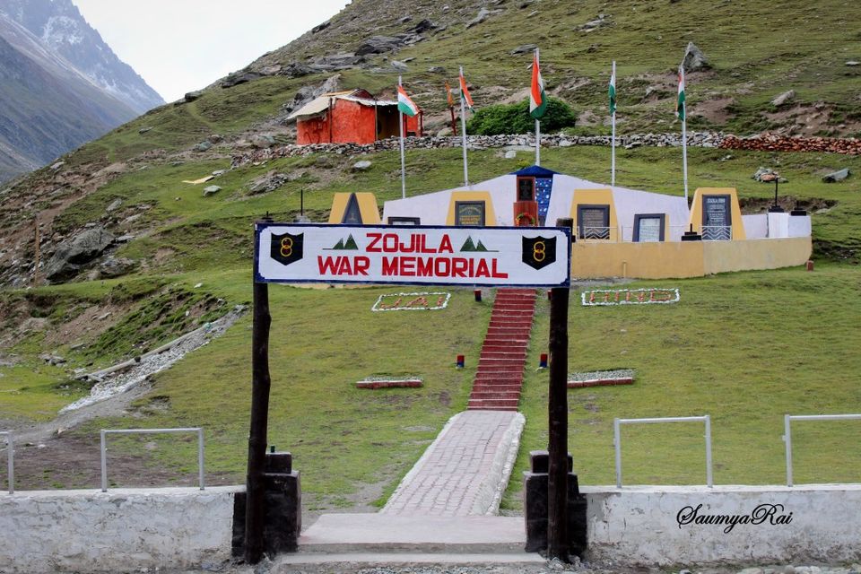 Photo of Bookmarks on the Srinagar-Leh Highway by Road to Taste
