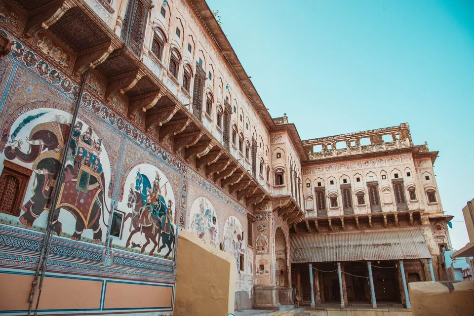 Photo of Mandawa, Rajasthan, India by Road to Taste