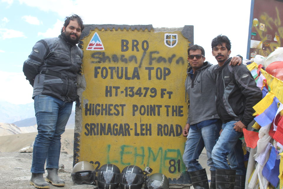 Photo of 1 Destination, 2 Bulls, 3 Freaky Travelers, 5 States, 13 Days, 3300 Kilometres: How we got Leh'd 17/26 by Yash Saxena