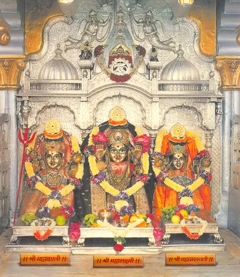 Photo of Mahalakshmi Temple, Vile Parle East, Mumbai, Maharashtra, India by Yash Saxena