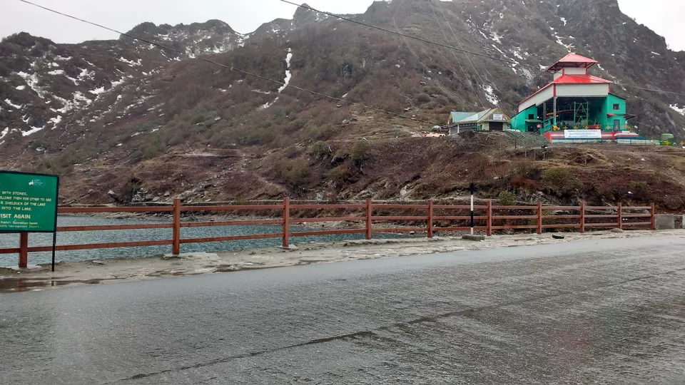 Photo of Changu or Tsomgo Lake, East Sikkim, Sikkim, India by Yash Saxena