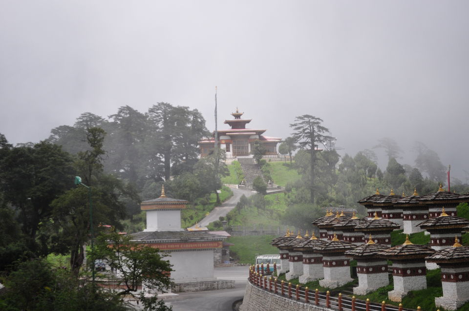 Photo of Dochula, Thimphu, Bhutan by Travsian