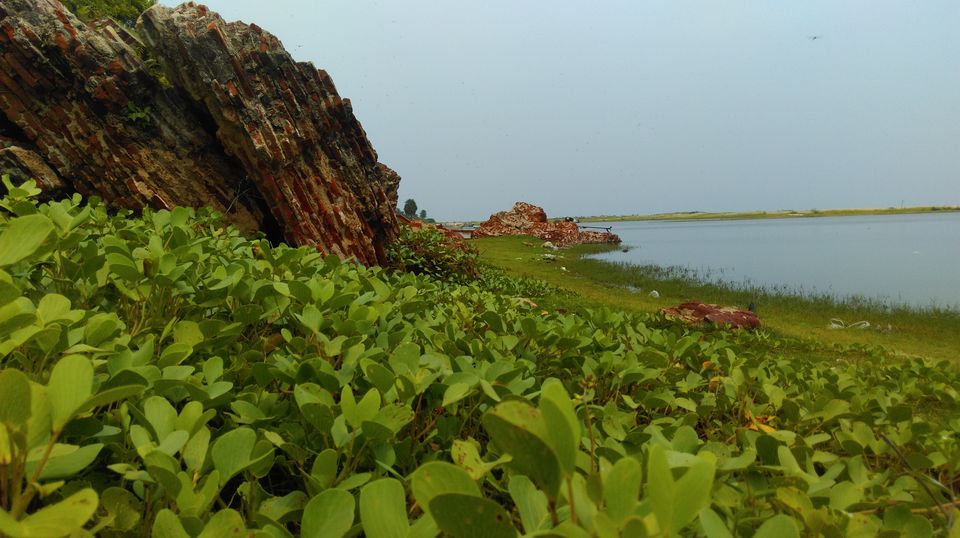 Photo of Alamparai Fort, Edaikazhinadu, Tamil Nadu, India by Oscar Lawrence