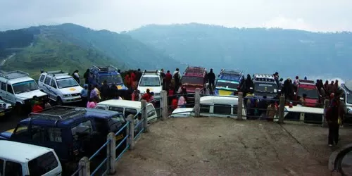 Photo of Tiger Hill, Darjeeling, West Bengal, India by Sai Sandeep
