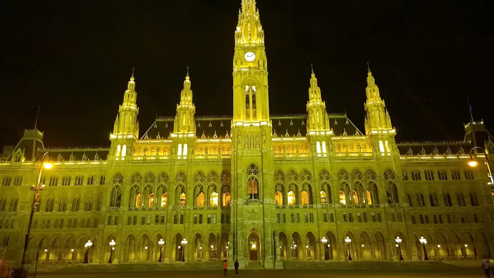 Photo of Rathaus, Friedrich-Schmidt-Platz, Vienna, Austria by Naresh Shah