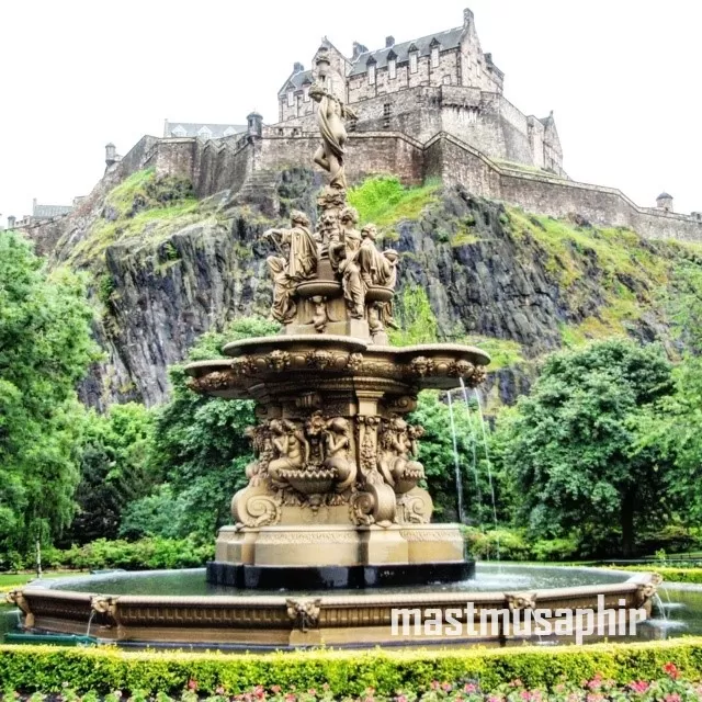 Photo of Edinburgh Castle, Castlehill, Edinburgh, United Kingdom by Naresh Shah