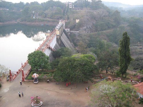 Photo of Peechi Dam Parking, Pattikkad Peechi Road, Peechi, Kerala, India by Liz Thottan