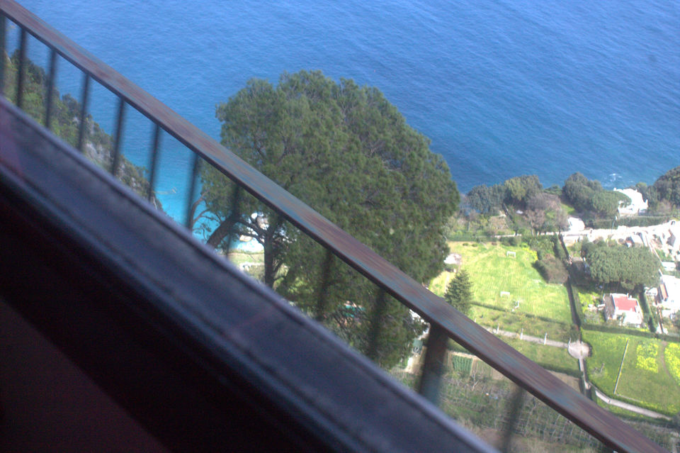Photo of Napoli, I lost my heart to you..... 2/20 by Liz Thottan