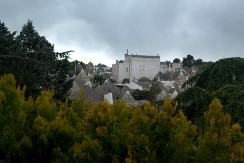 Photo of Travelling trulli style 11/13 by Liz Thottan