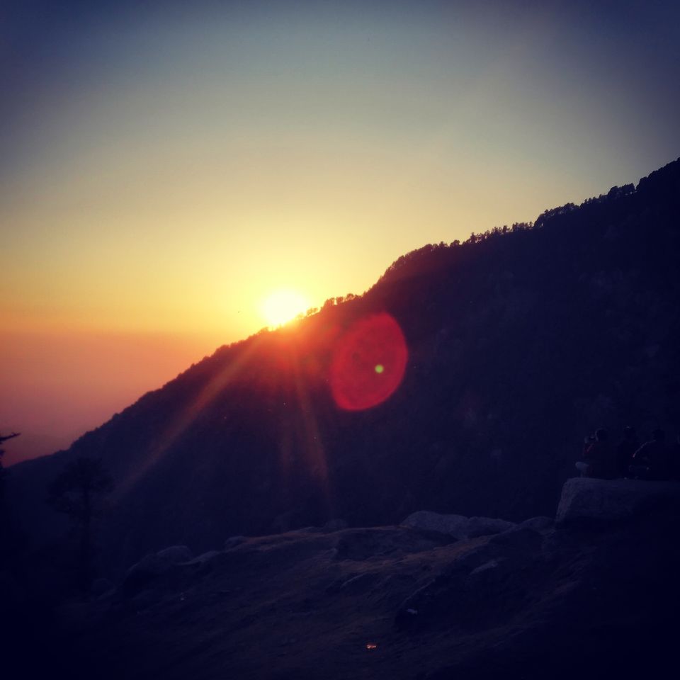 Photo of Triund Trek Trail, Trail to Triund Hill, Dharamshala, Himachal Pradesh, India by Dipti Goyal