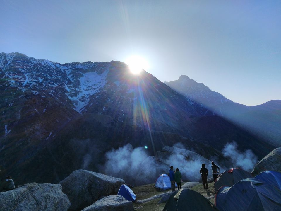 Photo of Triund Trek Trail, Trail to Triund Hill, Dharamshala, Himachal Pradesh, India by Dipti Goyal