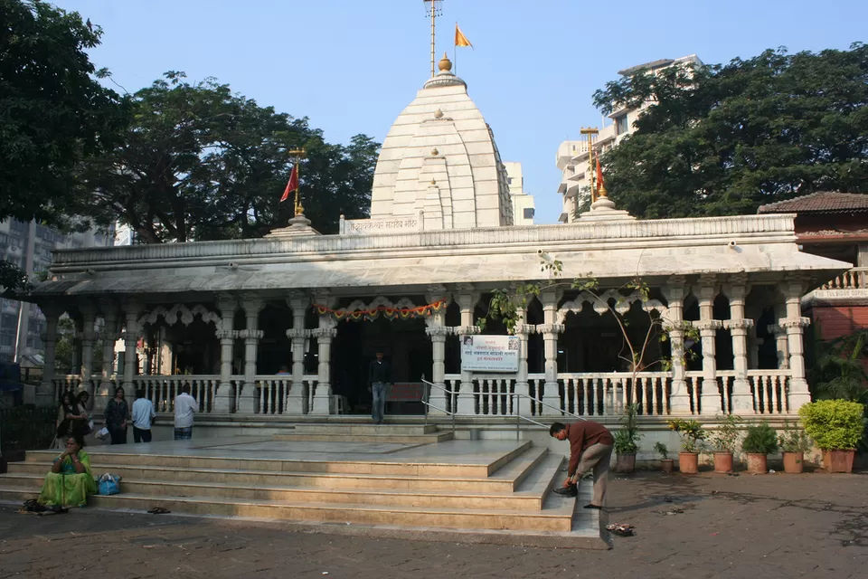 Photo of Mahalaxmi Temple, Mumbai, Maharashtra, India by Dipti Goyal