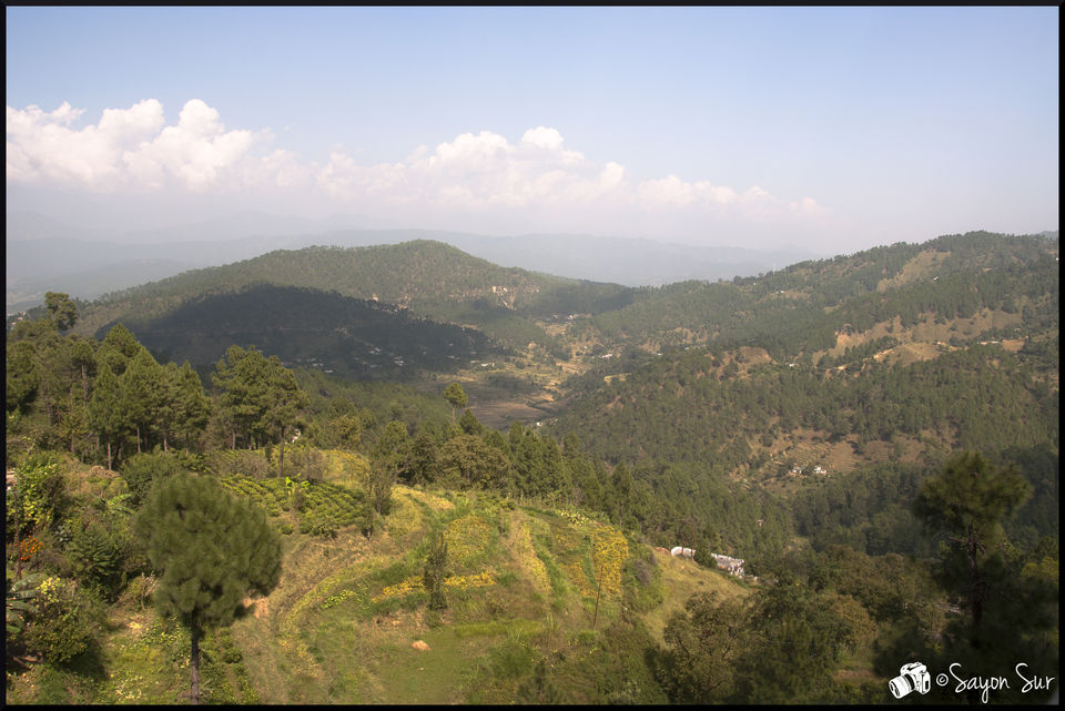 Photo of Journey to Junar Gali. 1/12 by Sayon Sur