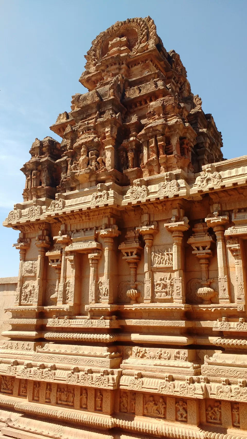 Photo of Hazara Rama Temple, Bellary, Karnataka, India by Nishtha Kumar