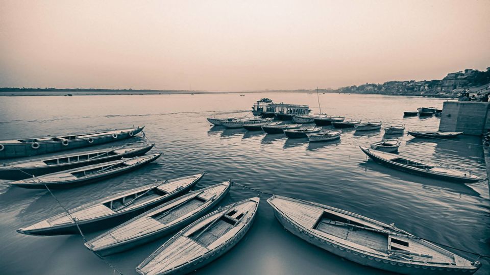 Photo of Banaras Ghats – True Essence of India 1/6 by Ashwini Kapoor