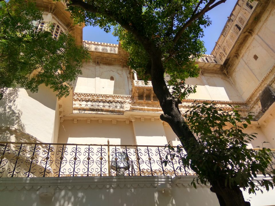 Photo of City Palace, Udaipur, Rajasthan, India by Priyank Aggarwal