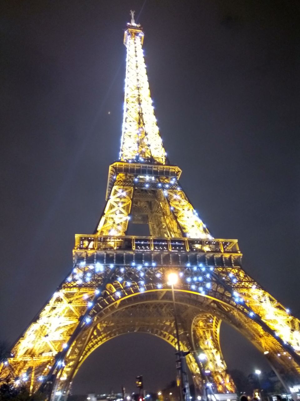 Photo of Eiffel Tower, Avenue Anatole France, Paris, France by Priyank Aggarwal