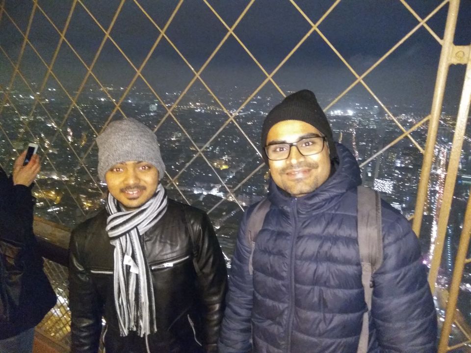 Photo of Eiffel Tower, Avenue Anatole France, Paris, France by Priyank Aggarwal