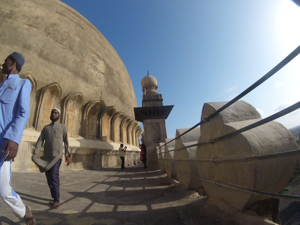 Photo of Gol Gumbaz, Vijayapura, Karnataka, India by Kishore Singh Fartiyal