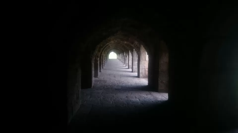Photo of Ibrahim Rauza Masjid, Shastri Nagar, Vijayapura, Karnataka, India by Kishore Singh Fartiyal