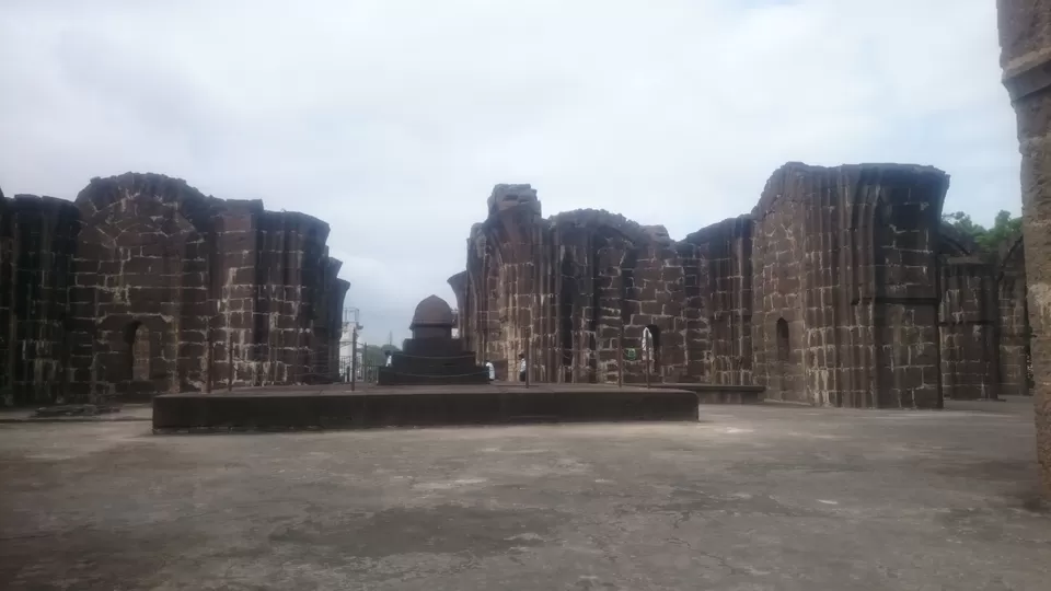 Photo of Bara Kaman, Station Road, Vijayapura, Karnataka, India by Kishore Singh Fartiyal