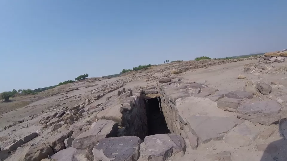 Photo of 2 > 4, traveling alone through Western India: Day 4, Dholavira: Ruins of the lost civilization by Kishore Singh Fartiyal