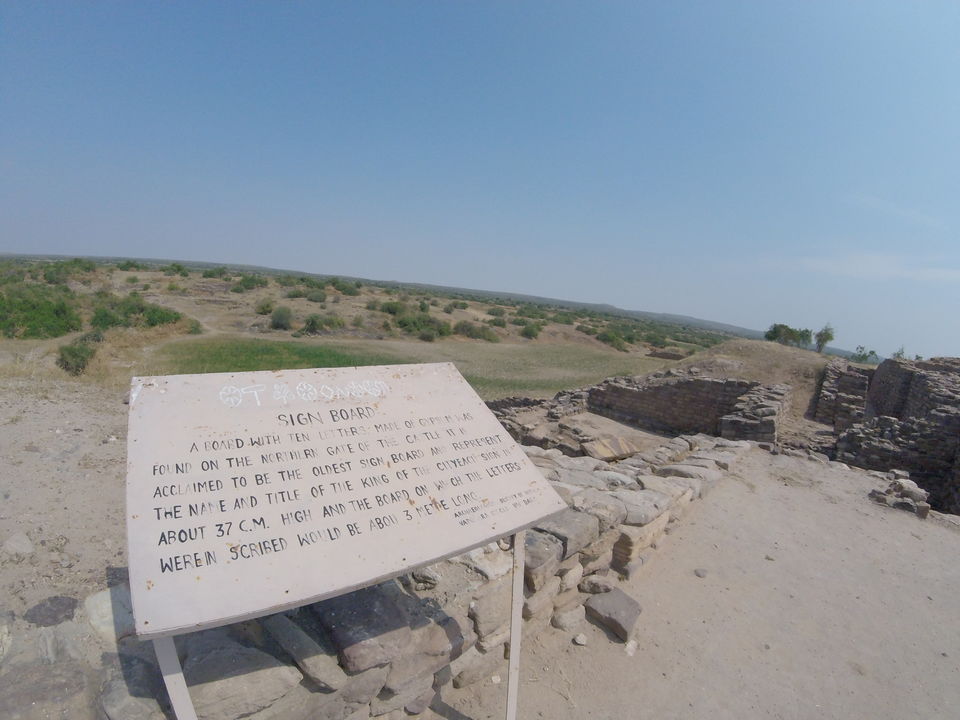 Photo of 2 > 4, traveling alone through Western India: Day 4, Dholavira: Ruins of the lost civilization by Kishore Singh Fartiyal