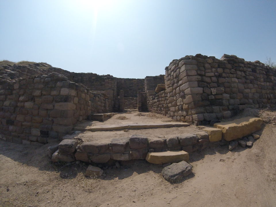 Photo of 2 > 4, traveling alone through Western India: Day 4, Dholavira: Ruins of the lost civilization by Kishore Singh Fartiyal