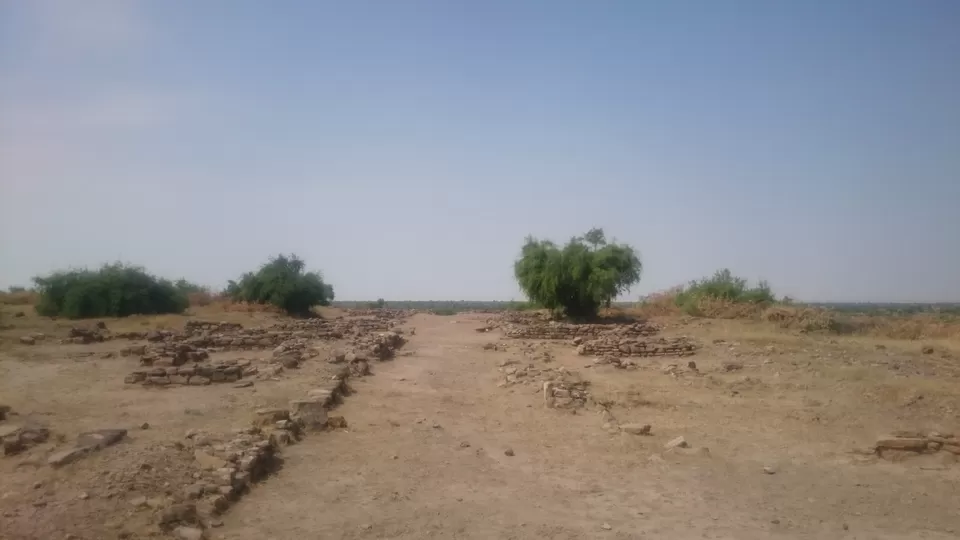 Photo of 2 > 4, traveling alone through Western India: Day 4, Dholavira: Ruins of the lost civilization by Kishore Singh Fartiyal