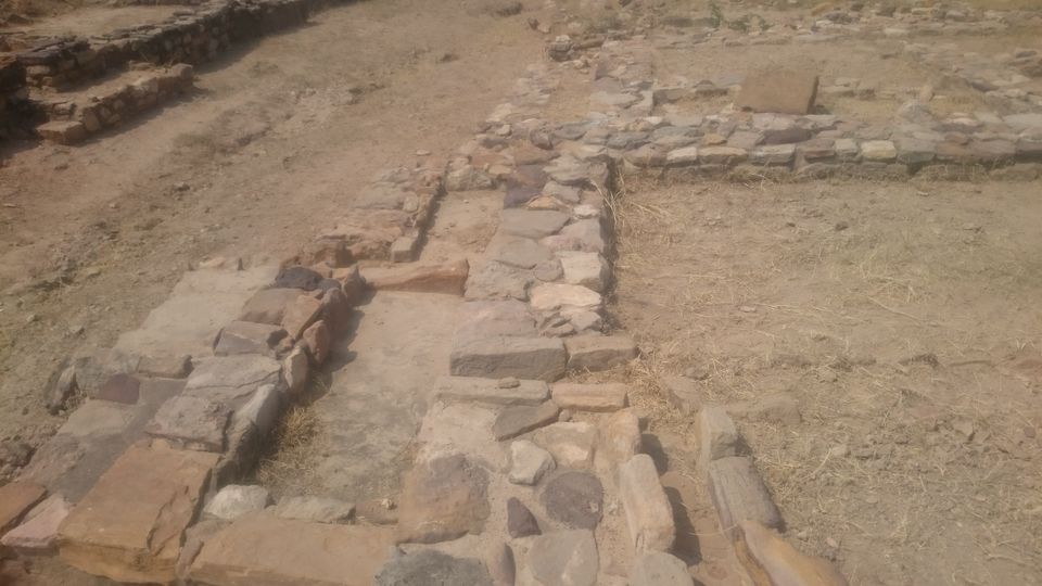 Photo of 2 > 4, traveling alone through Western India: Day 4, Dholavira: Ruins of the lost civilization by Kishore Singh Fartiyal