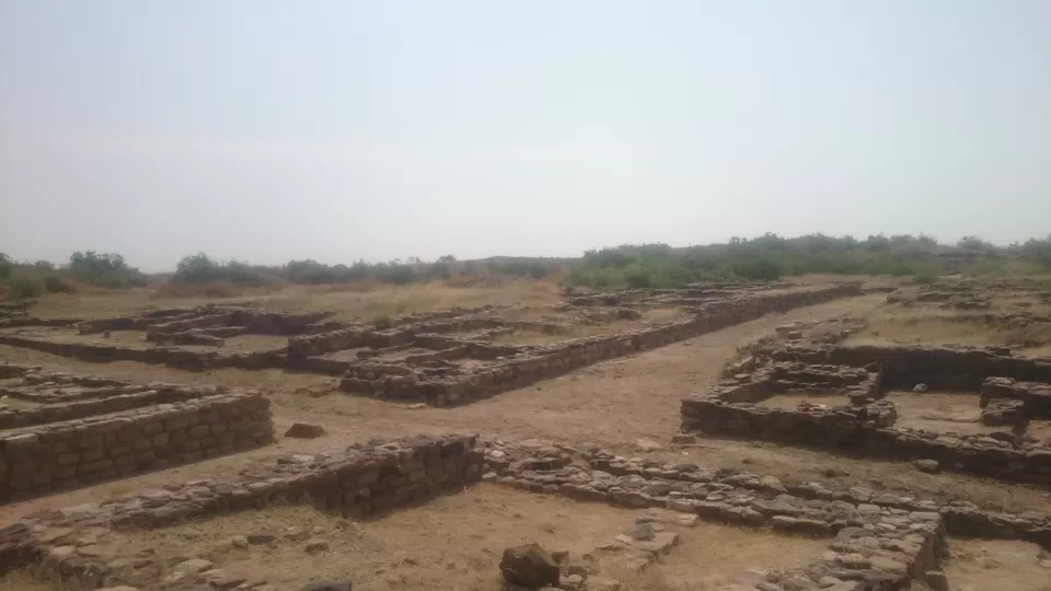 Photo of 2 > 4, traveling alone through Western India: Day 4, Dholavira: Ruins of the lost civilization by Kishore Singh Fartiyal