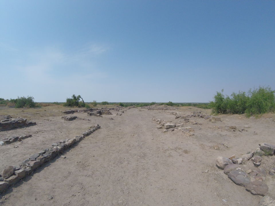 Photo of 2 > 4, traveling alone through Western India: Day 4, Dholavira: Ruins of the lost civilization by Kishore Singh Fartiyal