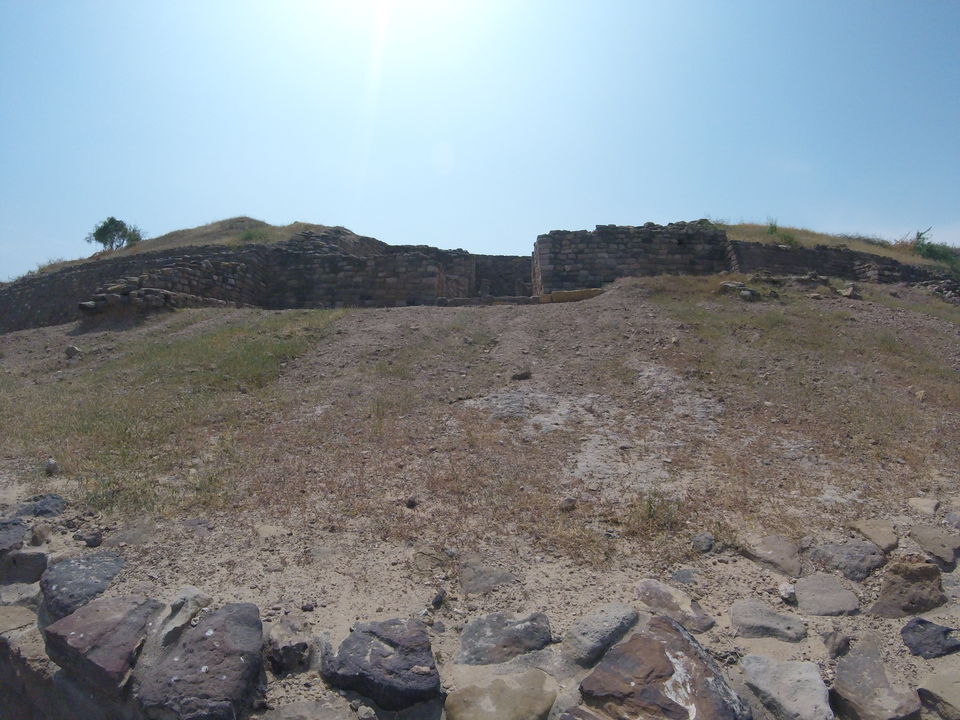 Photo of 2 > 4, traveling alone through Western India: Day 4, Dholavira: Ruins of the lost civilization by Kishore Singh Fartiyal