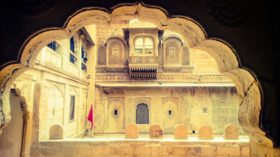 Photo of 2 > 4, traveling alone through Western India: Day 5, Jaisalmer: Golden city of India by Kishore Singh Fartiyal