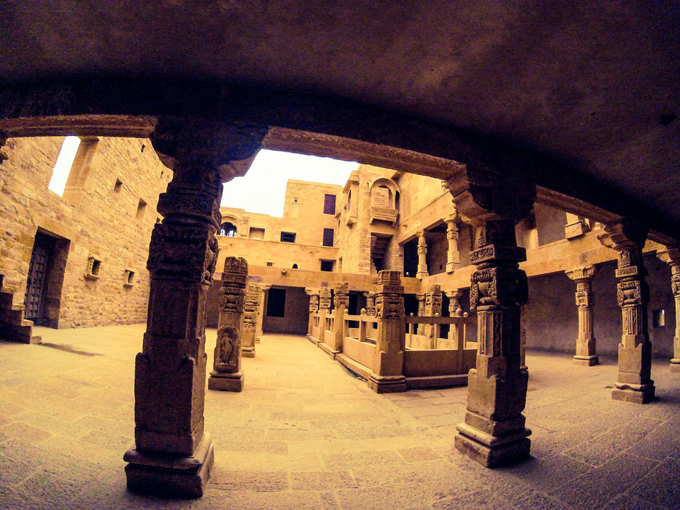 Photo of 2 > 4, traveling alone through Western India: Day 5, Jaisalmer: Golden city of India by Kishore Singh Fartiyal