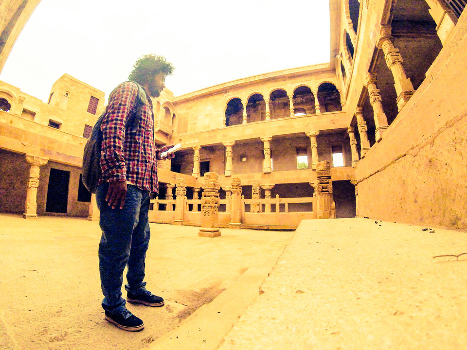 Photo of 2 > 4, traveling alone through Western India: Day 5, Jaisalmer: Golden city of India by Kishore Singh Fartiyal