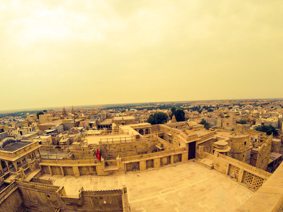 Photo of 2 > 4, traveling alone through Western India: Day 5, Jaisalmer: Golden city of India by Kishore Singh Fartiyal