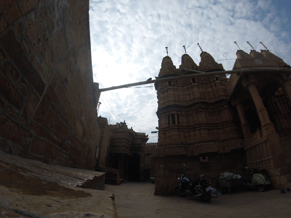 Photo of 2 > 4, traveling alone through Western India: Day 5, Jaisalmer: Golden city of India by Kishore Singh Fartiyal