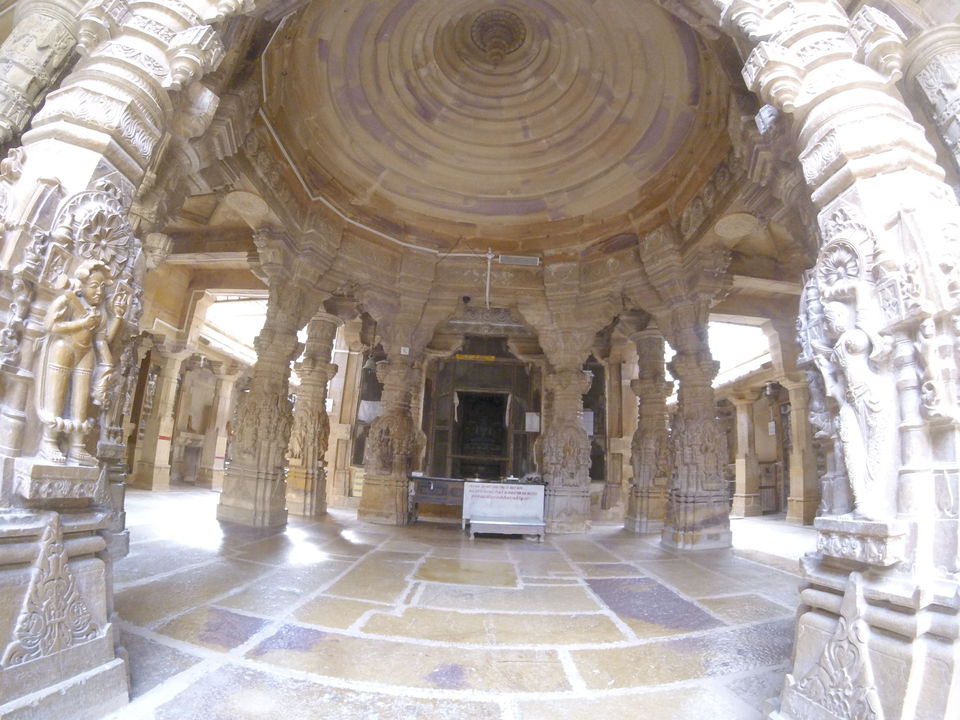 Photo of 2 > 4, traveling alone through Western India: Day 5, Jaisalmer: Golden city of India by Kishore Singh Fartiyal