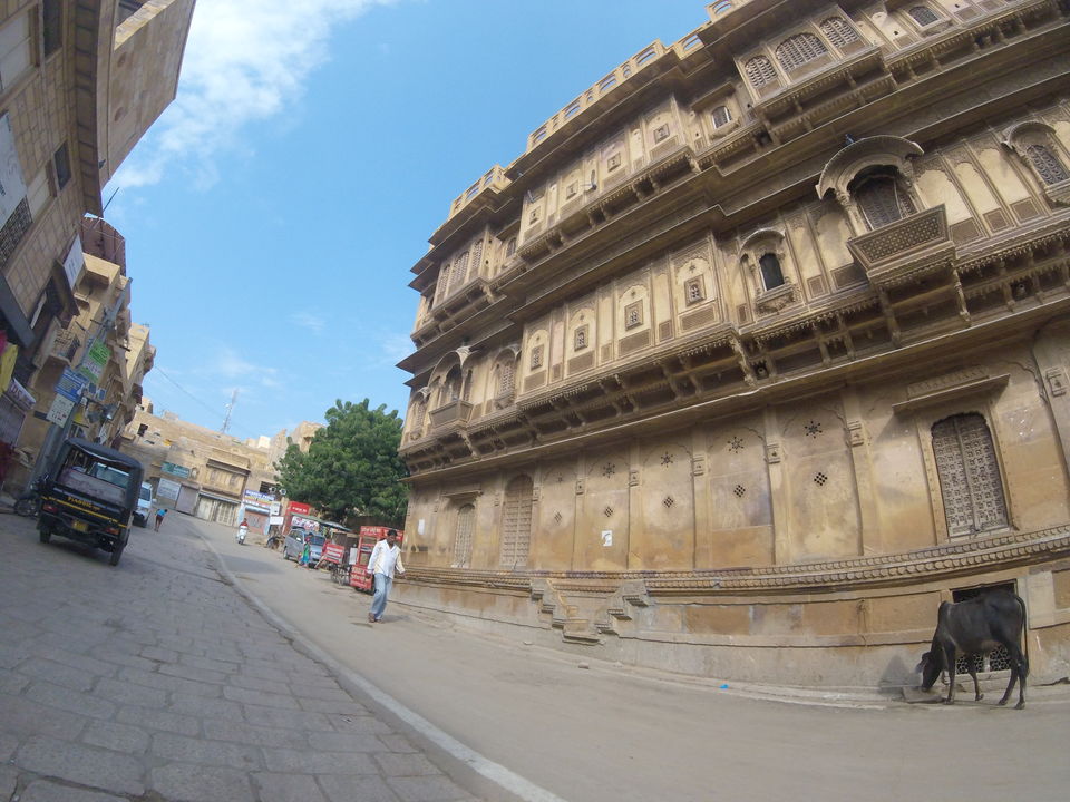 Photo of 2 > 4, traveling alone through Western India: Day 5, Jaisalmer: Golden city of India by Kishore Singh Fartiyal