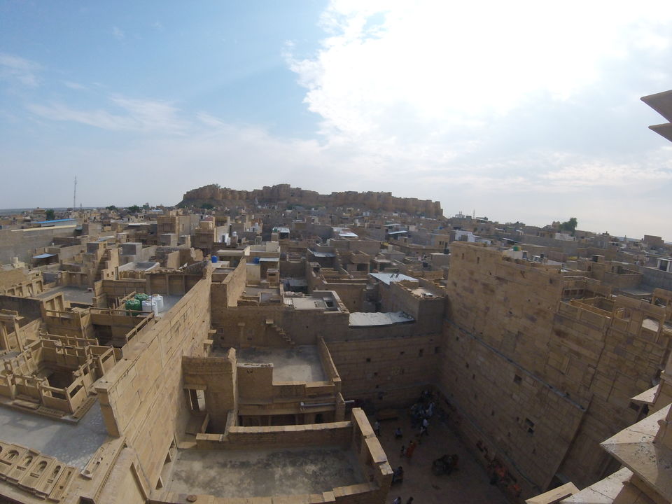 Photo of 2 > 4, traveling alone through Western India: Day 5, Jaisalmer: Golden city of India by Kishore Singh Fartiyal