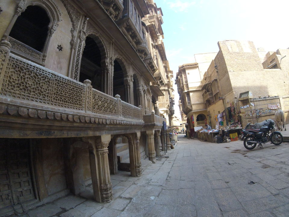 Photo of 2 > 4, traveling alone through Western India: Day 5, Jaisalmer: Golden city of India by Kishore Singh Fartiyal