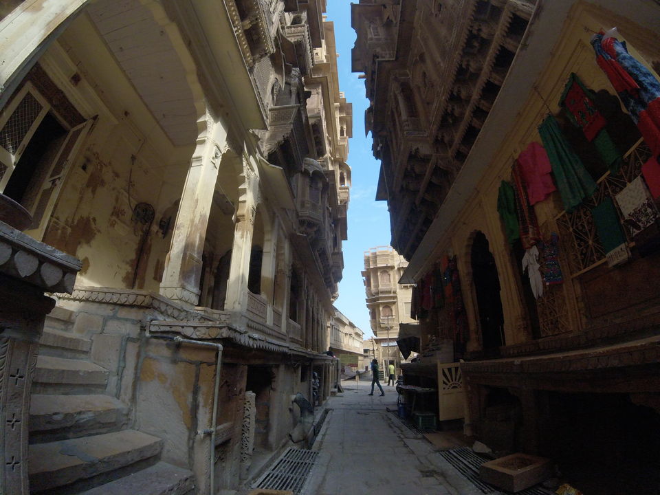 Photo of 2 > 4, traveling alone through Western India: Day 5, Jaisalmer: Golden city of India by Kishore Singh Fartiyal