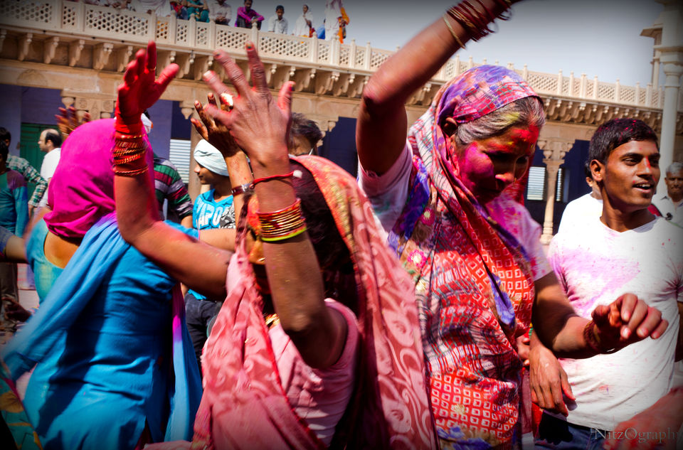 Photo of Gopiyo ke Sang Holi - Nandgao 30/91 by Nitesh Menghani