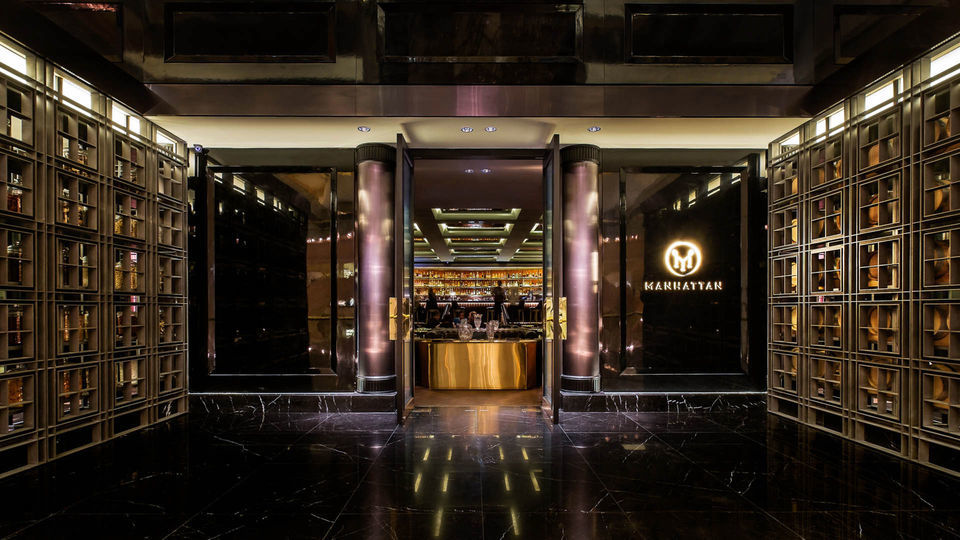 Photo of 7 Best Pubs in Singapore for a Stylish Night Out 1/1 by Gunjan Upreti